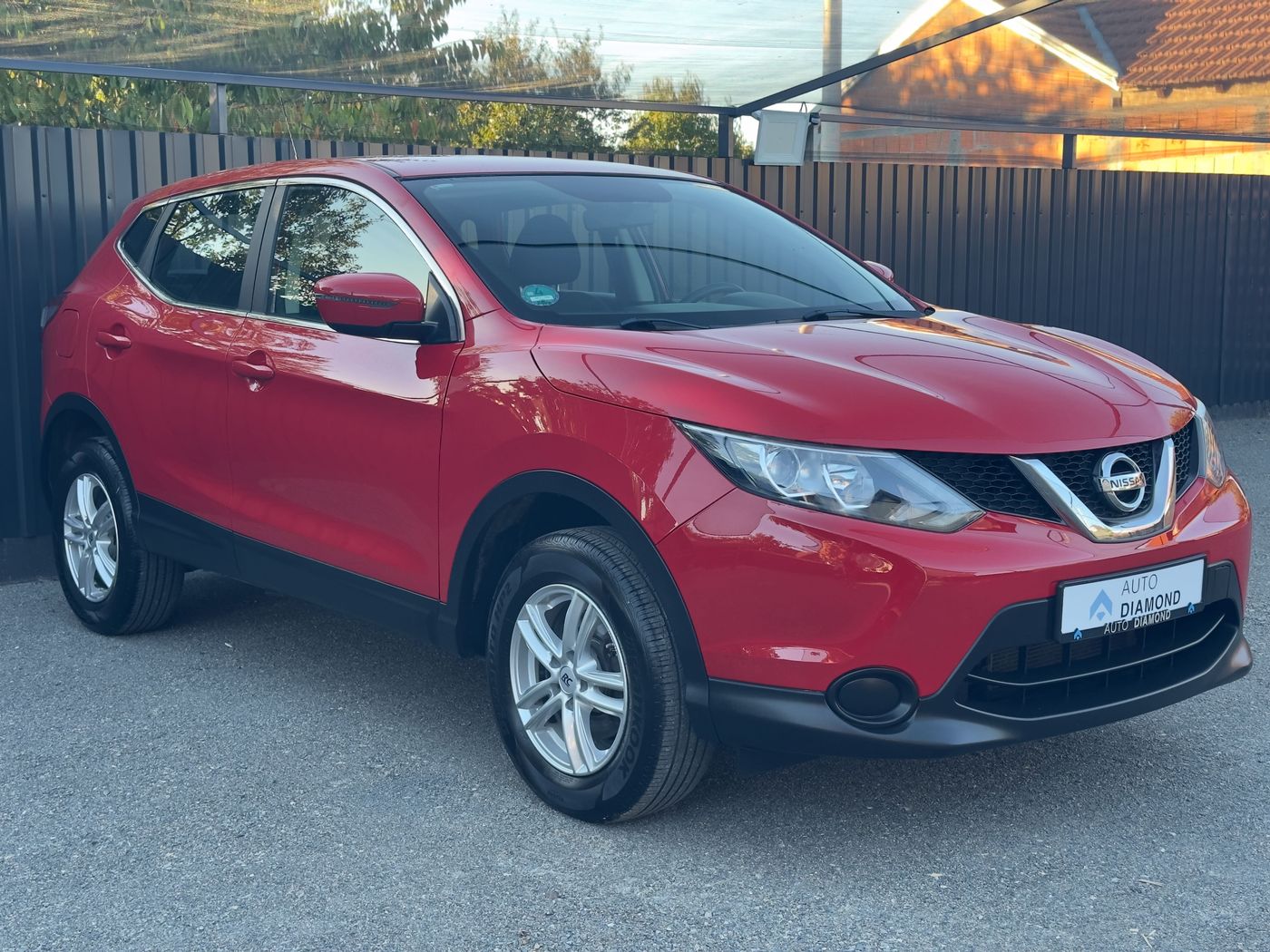 Nissan Nissan Qashqai 1,2 2017 TOP STANJE